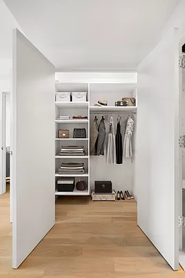 Rented by Compass | media 7