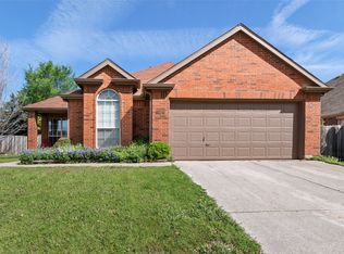 4403 Sunny Oak Ln, Corinth, TX 76208