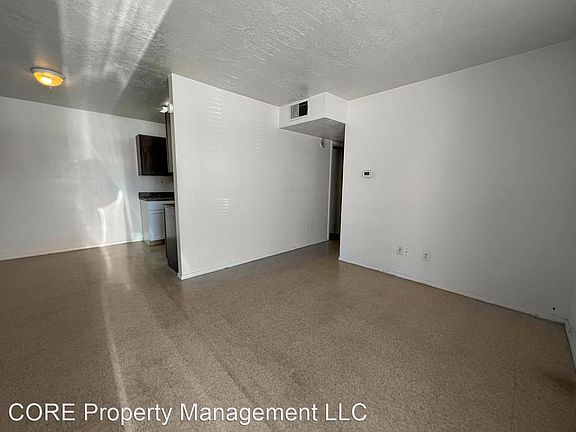 2nd image of 2315 N Jefferson St #11510040
