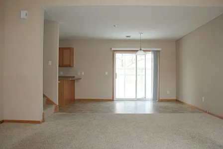 10172 Stutz Ct NE #B — Photo 3