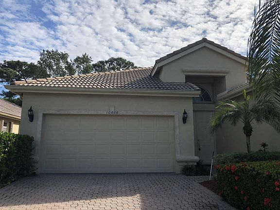 2nd image of 10668 Grande Palladium Way