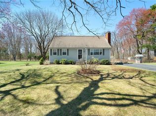32 Tomlinson Rd, Attleboro, MA 02703