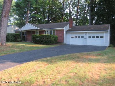 45 Saratoga Drive, Glenville, NY, 12302