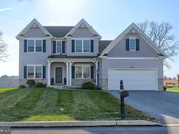 32 Oxford Rd, Annville, PA 17003