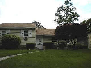 1st image of 10 Highview Pl