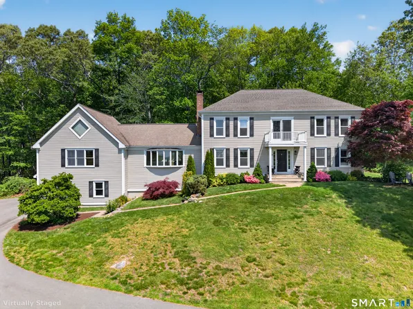 9 Barley Hill Road, Old Saybrook, CT 06475