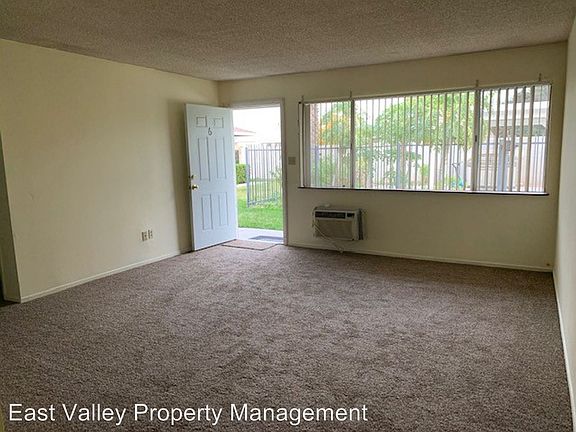 3rd image of 25380 Park Ave APT 6