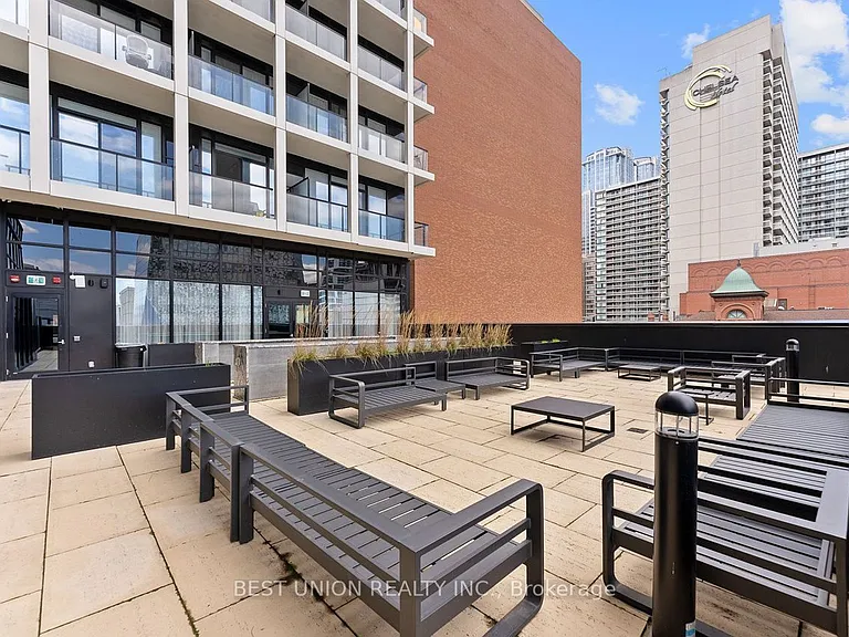 20 Edward St #1219 — Photo 16