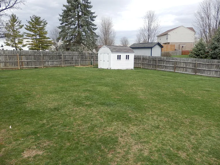 2980 Niagara Dr — Photo 2