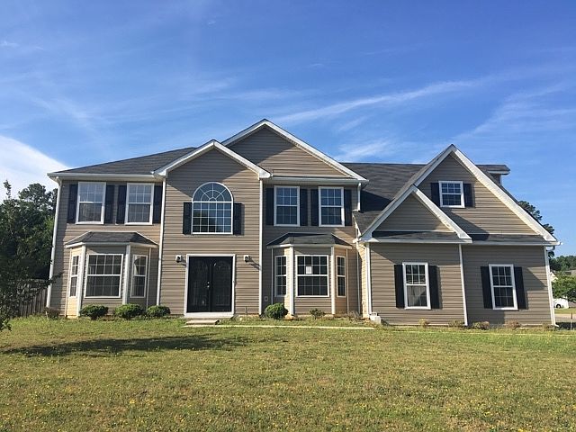 1st image of 2609 Arbor Glen Dr SE