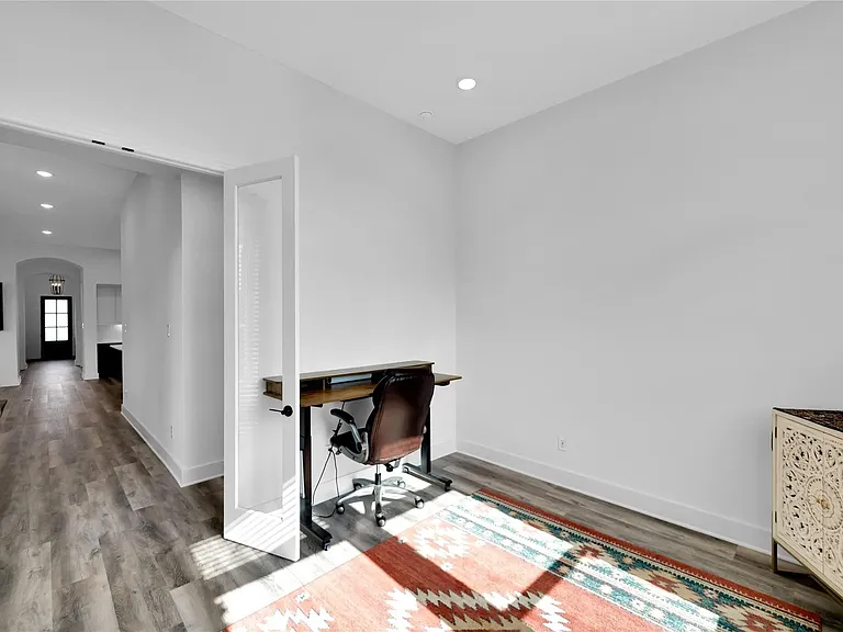 6720 Stags Run — Photo 14