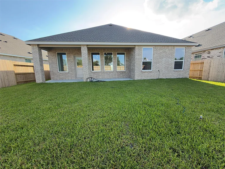 7919 Evening Emerald Dr — Photo 28