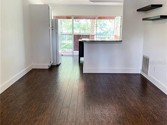 2nd image of 1100 Delaney Ave APT E23