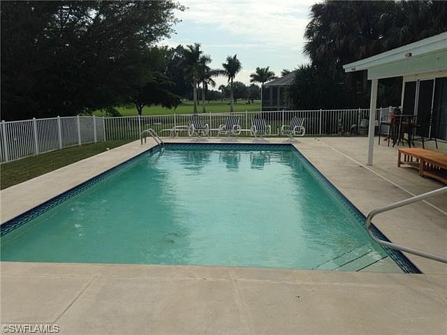 1st image of 501 Echo Cir