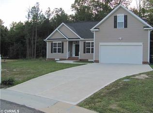 3990 Harrmeadow Ln, Chester, VA 23831