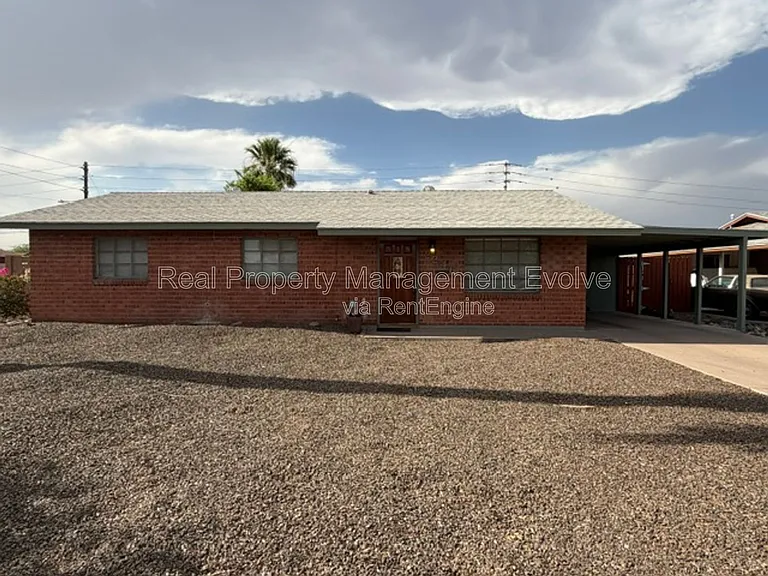 2246 W Mulberry Dr — Photo 1