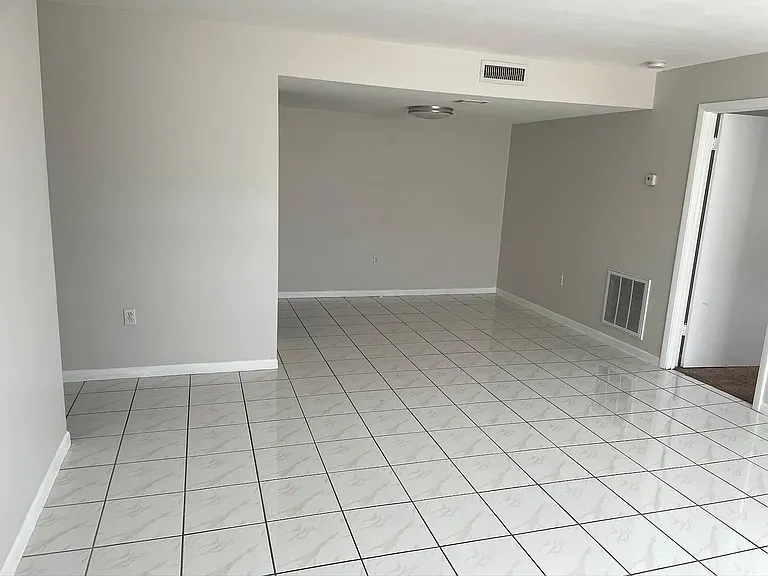510 S Audubon Ave #B — Photo 9