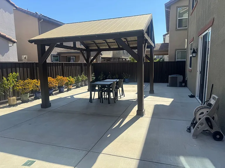 1401 Jamboree Dr — Photo 25