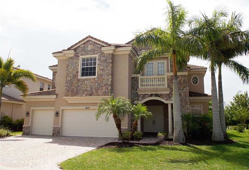1st image of 1937 Newmark Cir SW
