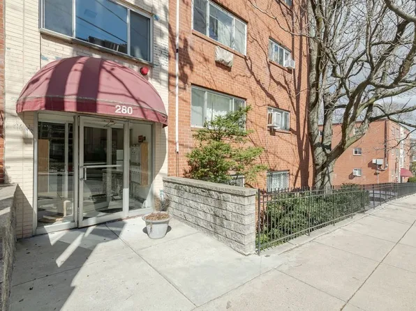 280 Corey Rd APT 23, Brighton, MA 02135