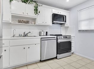 555 NW 4th Ave APT 415, Boca Raton, FL 33432