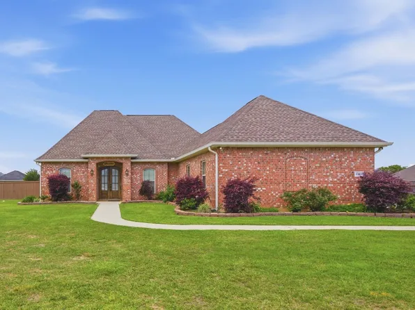 2335 Gracie Dr, Lake Charles, LA 70611