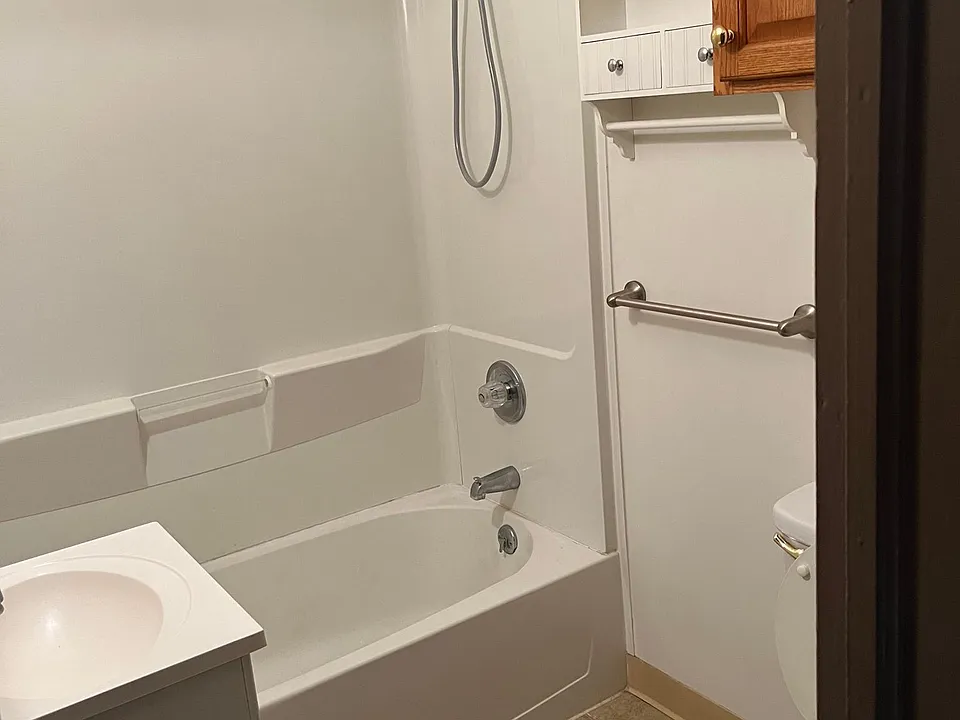 Full bath
