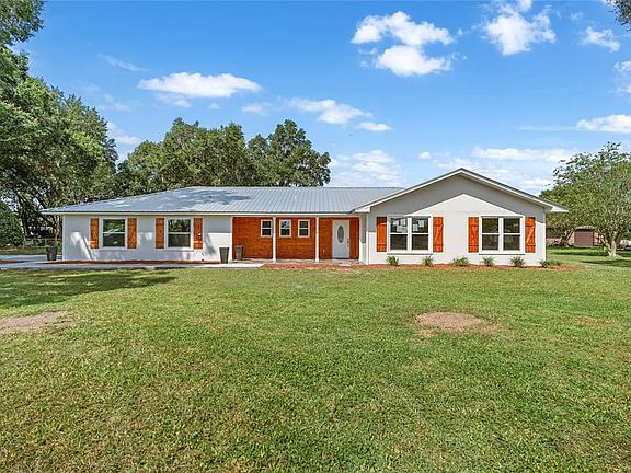 3rd image of 8916 Lori Ln