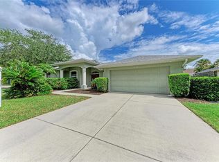 523 Oak Bay Dr, Osprey, FL 34229