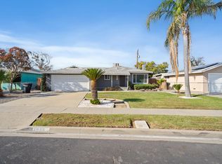 1916 N Burl Dr, Hanford, CA 93230