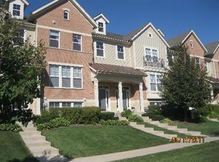 5562 Cloverdale Rd, Hanover Park, IL 60133