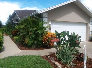 1917 W Crown Pointe Blvd, Naples, FL 34112