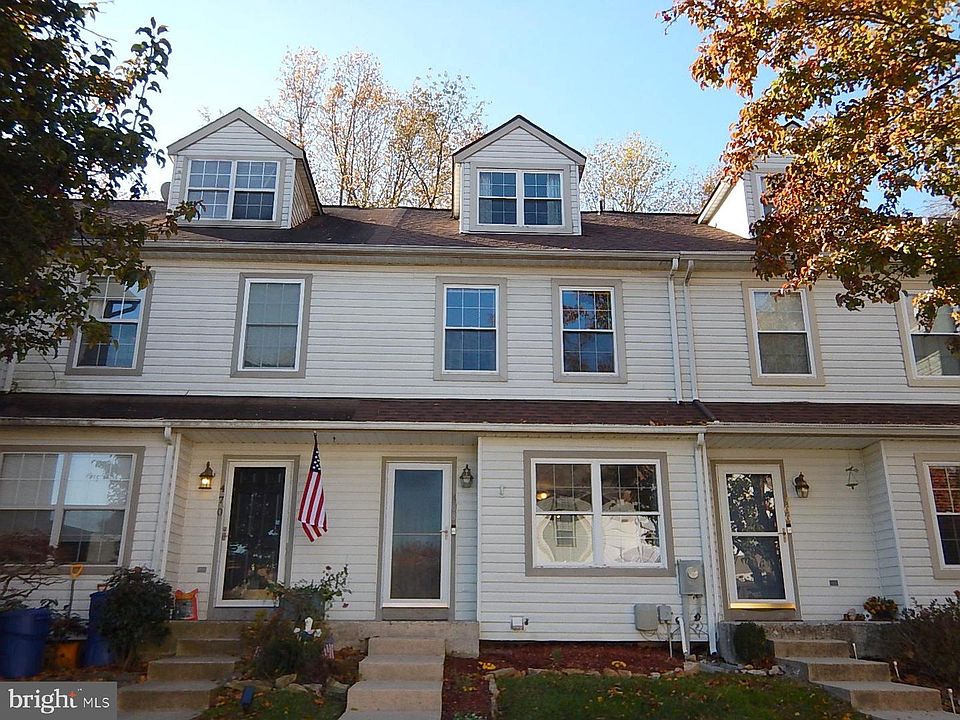 1st image of 468 Darby Ln