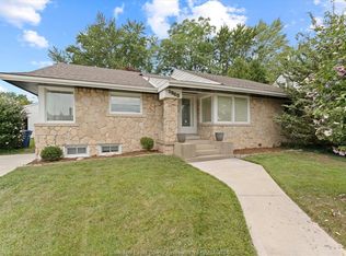 1965 Olive Rd, Windsor, ON N8T1R4