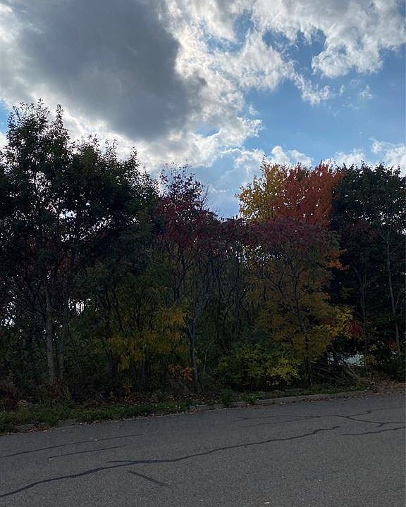 2nd image of 1133 Talan Dr