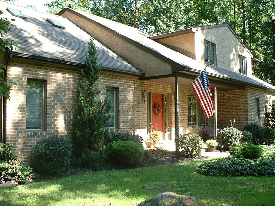 1st image of 3648 Marian Dr