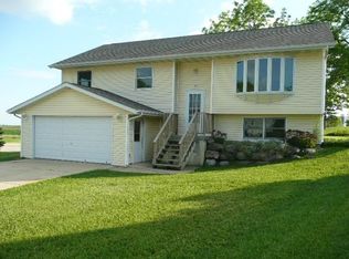 310 Douglas Ct, Barneveld, WI 53507