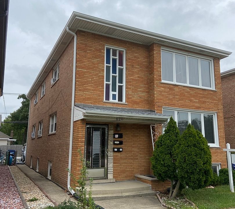 1st image of 8248 W 95th St