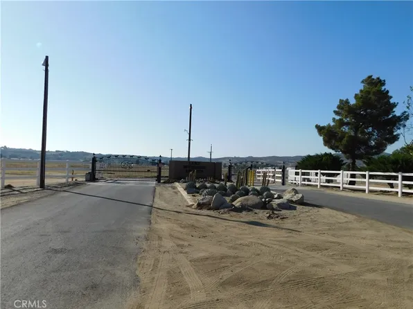 1070 Cantor Ct #1070, Aguanga, CA 92536