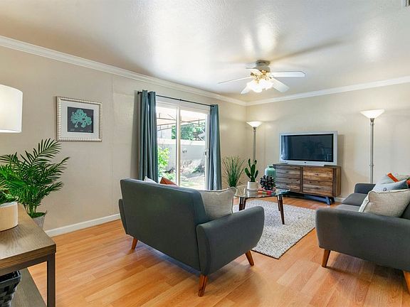 5th image of 8188 Deseret Ave