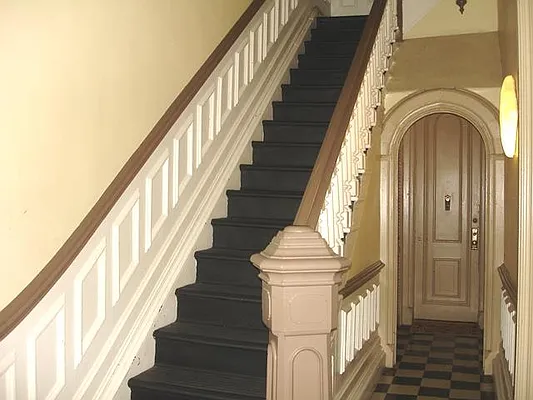 Rented by Time Equities, Inc. | media 21