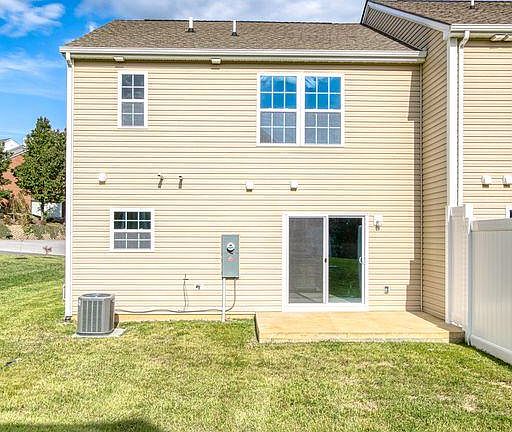 5th image of 1240 Providence Blvd #67