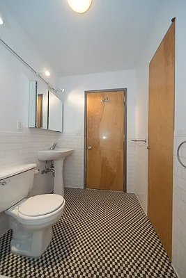 Rented by Voro NYC | media 21