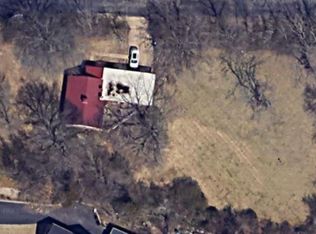 416 Dietrich Rd, Ballwin, MO 63021