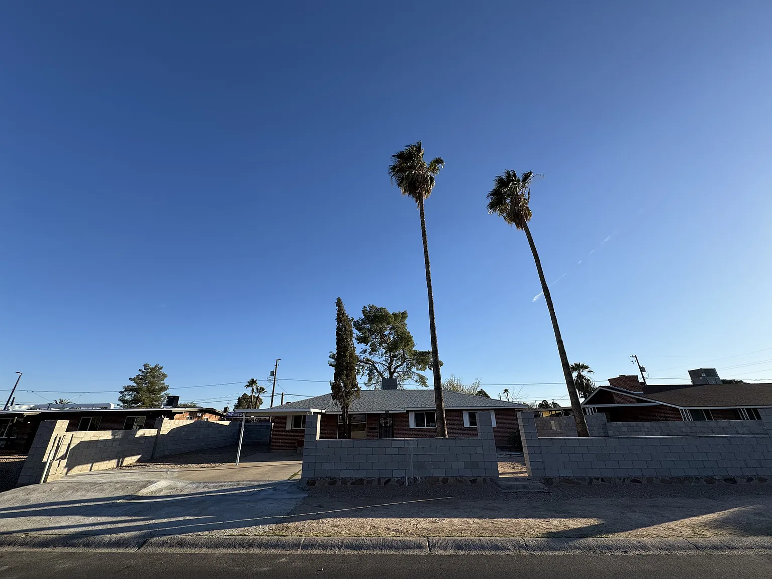 4 bed, 1847 sqft, $2,000 — Photo 1