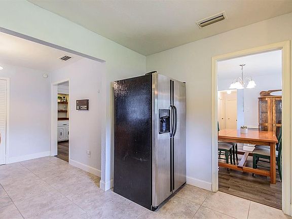 5th image of 1409 Ivywood Dr