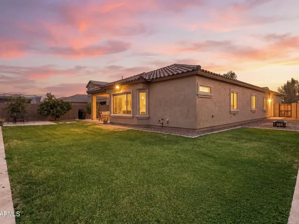 17519 W HEDGEHOG Place, Surprise, AZ 85387