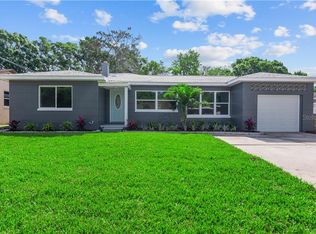 1214 63rd St S, Gulfport, FL 33707