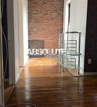 5th image of 116 Sherman Ave APT 21