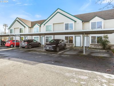 2501 E 2nd St APT 5, Newberg, OR, 97132